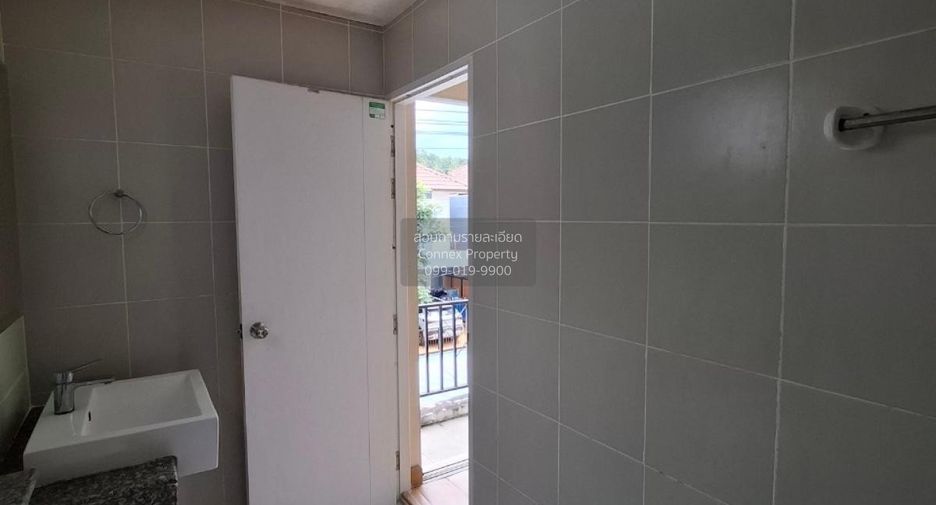 For sale 3 ベッドルーム house in Si Racha, Chonburi