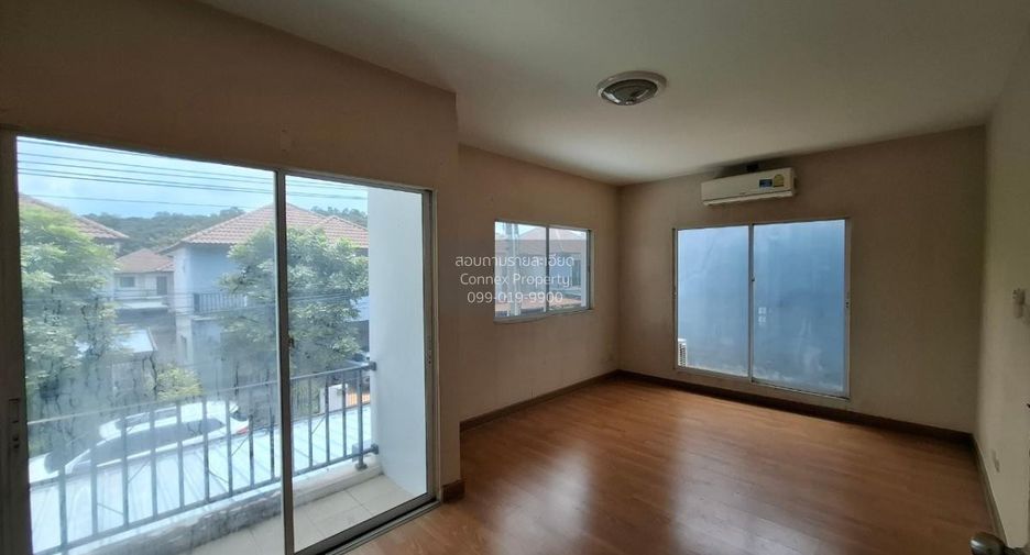 For sale 3 ベッドルーム house in Si Racha, Chonburi