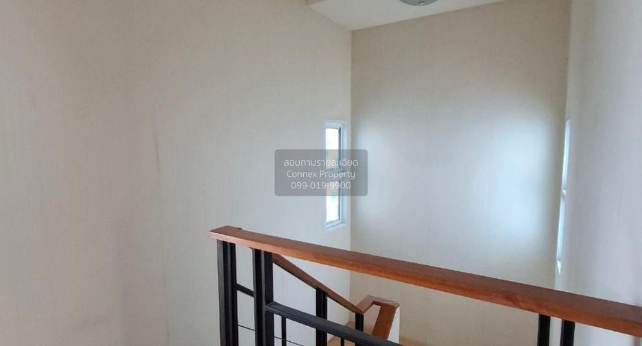 For sale 3 ベッドルーム house in Si Racha, Chonburi