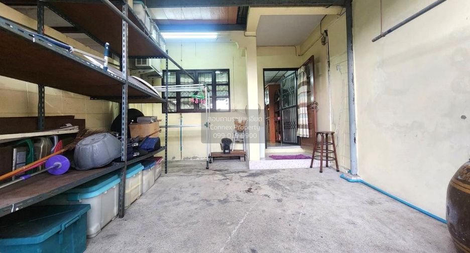 For sale 3 bedrooms townhouse in Min Buri, Bangkok