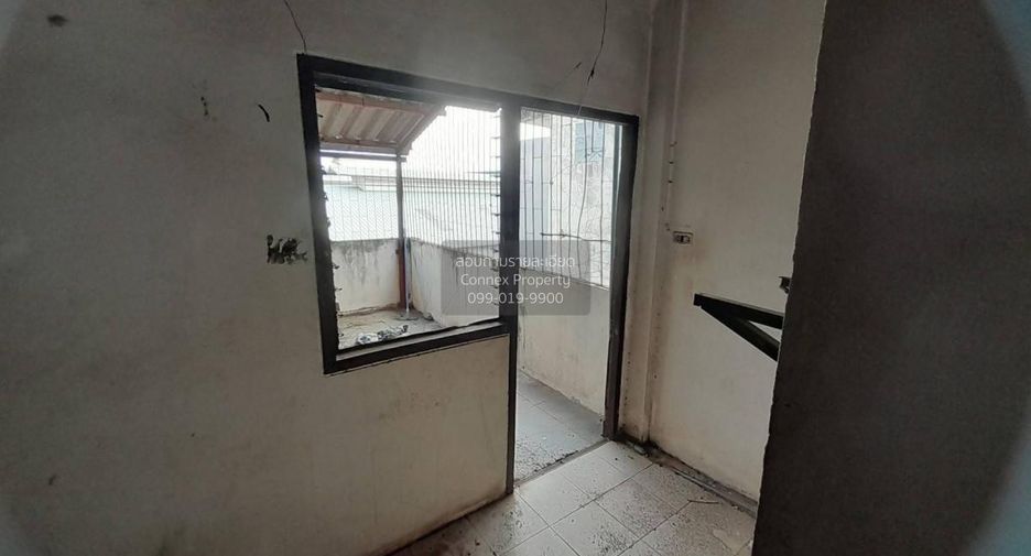 Продажа 3 спальни торговое помещение в Mueang Udon Thani, Удонтани