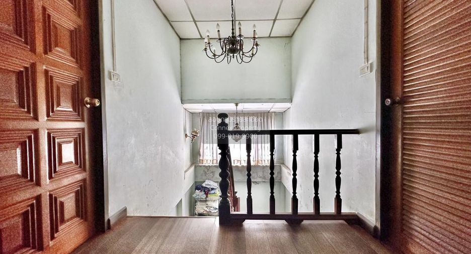 For sale 4 ベッドルーム house in Mueang Pathum Thani, Pathum Thani
