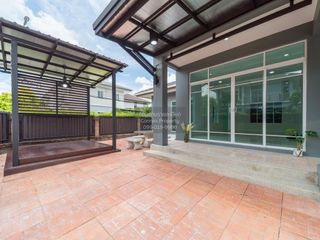 出售 4 卧室 独立屋 在 Sai Mai, 曼谷