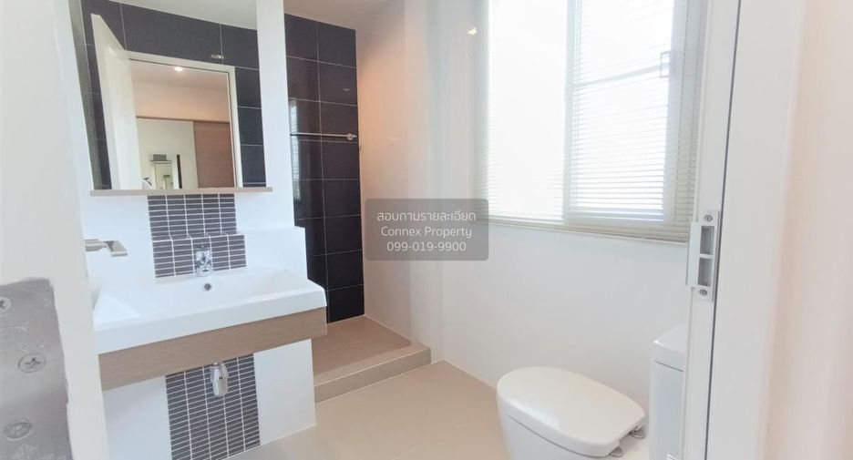 For sale 4 bedrooms house in Pak Kret, Nonthaburi