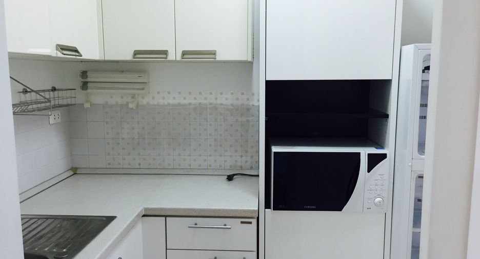 À vendre 1 chambre condo à Khlong Toei, Bangkok