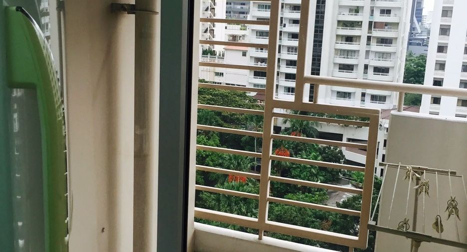 À vendre 1 chambre condo à Khlong Toei, Bangkok