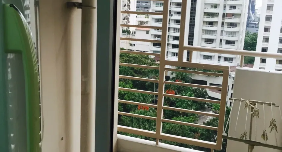 For rent 1 bed condo in Khlong Toei, Bangkok