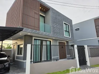 Casa en venta de 2 habitaciones en Si Racha, Chonburi