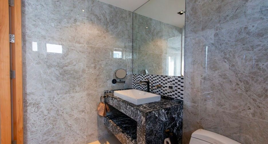 For sale and for rent 5 bedrooms villa in Ko Samui, Surat Thani