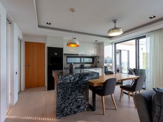 Продажа и аренда 5 спальни вилла в Самуи, Сураттани