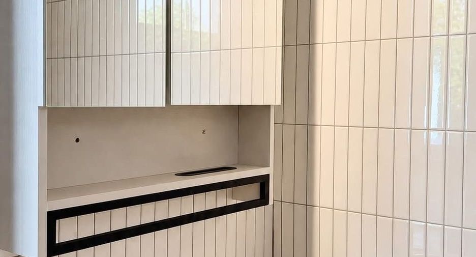 Casa en alquiler de 3 habitaciones en Khlong Toei, Bangkok