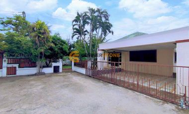 For rent 3 ベッドルーム house in Bang Lamung, Chonburi