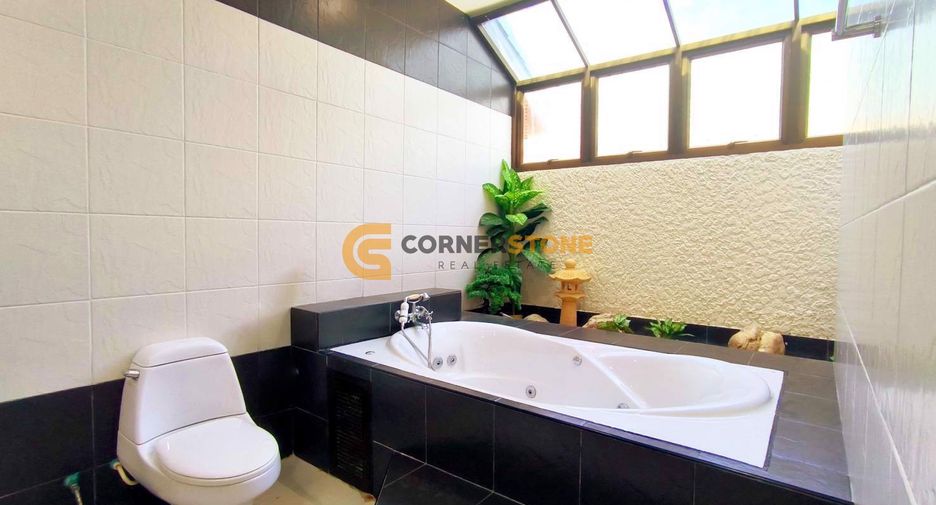 For rent 3 bedrooms house in Bang Lamung, Chonburi