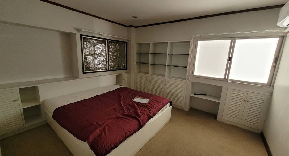 Wohnung zur Miete mit 2 Zimmer in Khlong Toei, Bangkok
