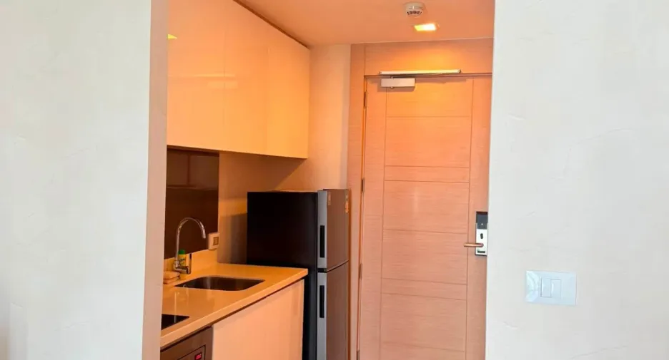 For sale 1 Beds condo in Bang Lamung, Chonburi
