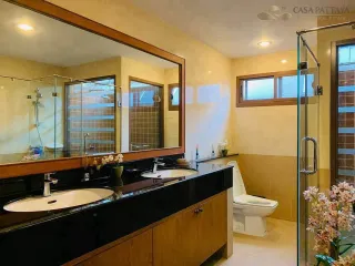 À louer 3 chambres villa à Bang Lamung, Chonburi