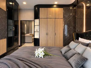 Villa en venta de 5 habitaciones en Bang Lamung, Chonburi