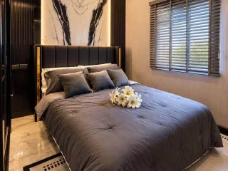 Villa en venta de 5 habitaciones en Bang Lamung, Chonburi