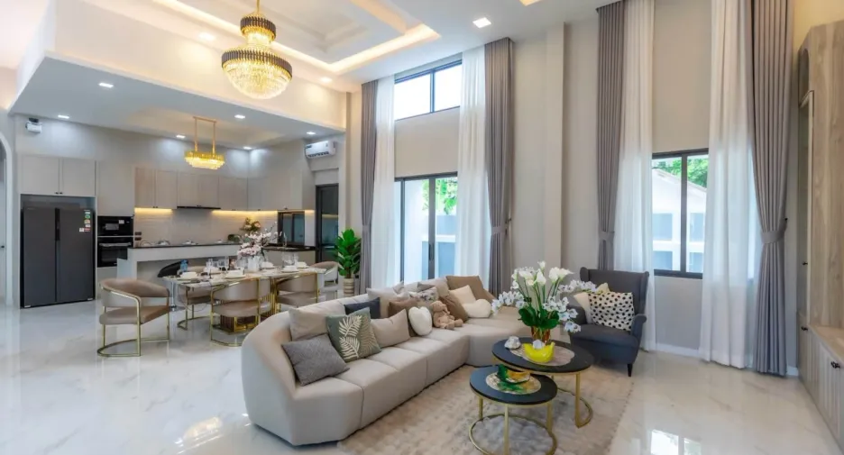 For sale 4 bedrooms villa in Bang Lamung, Chonburi