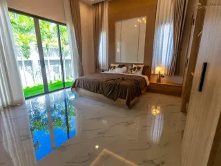 Villa en venta de 4 habitaciones en Bang Lamung, Chonburi