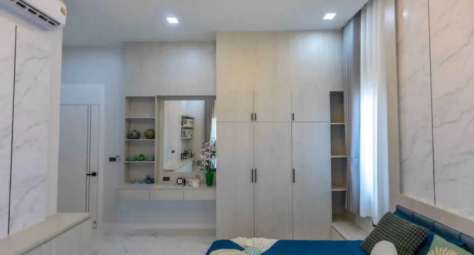 For sale 4 bedrooms villa in Bang Lamung, Chonburi