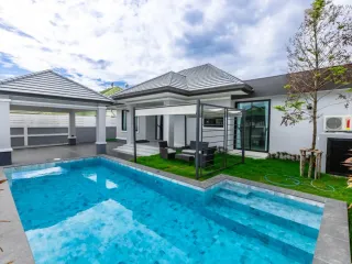 Villa en venta de 3 habitaciones en Bang Lamung, Chonburi