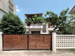 For sale 3 bedrooms house in Mueang Chiang Mai, Chiang Mai