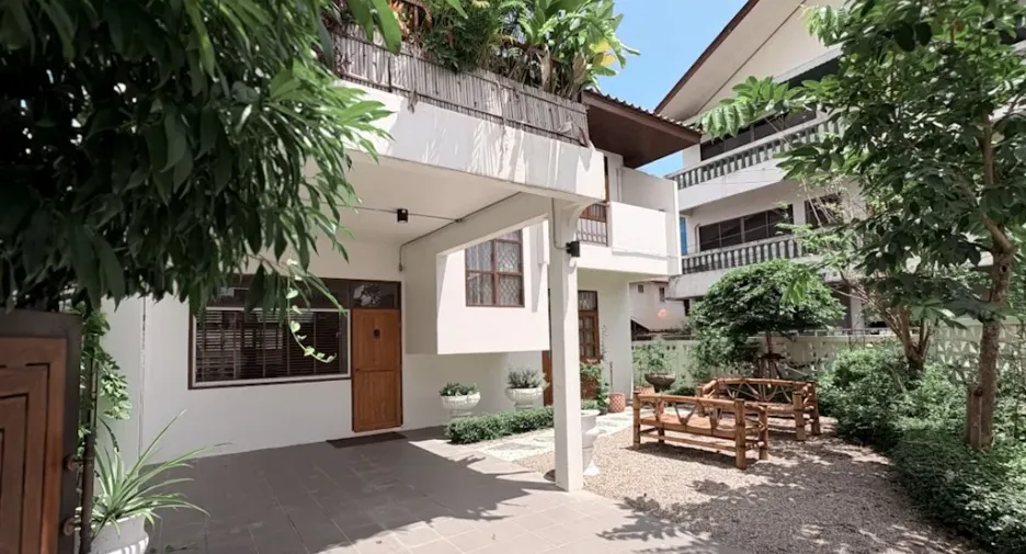 For sale 3 bedrooms house in Mueang Chiang Mai, Chiang Mai