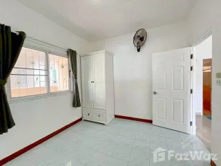 Casa en venta de 4 habitaciones en Si Racha, Chonburi
