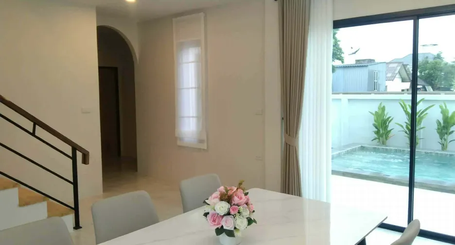 出租 4 卧室 别墅 在 San Sai, Chiang Mai