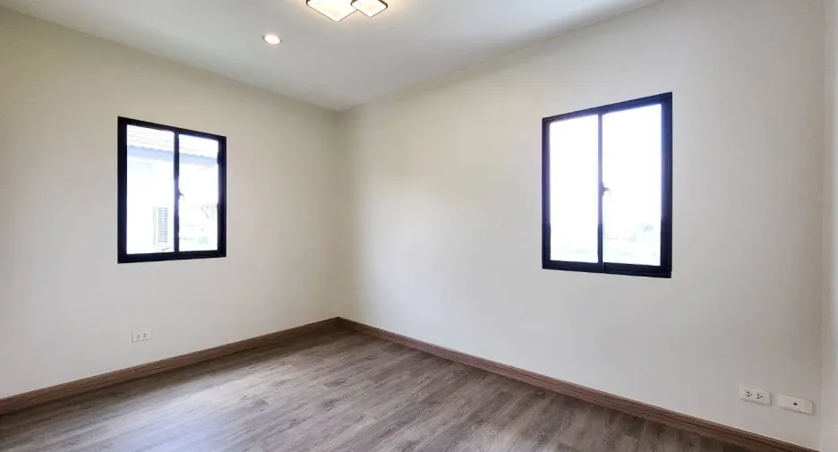 For sale 3 bedrooms house in Pak Kret, Nonthaburi