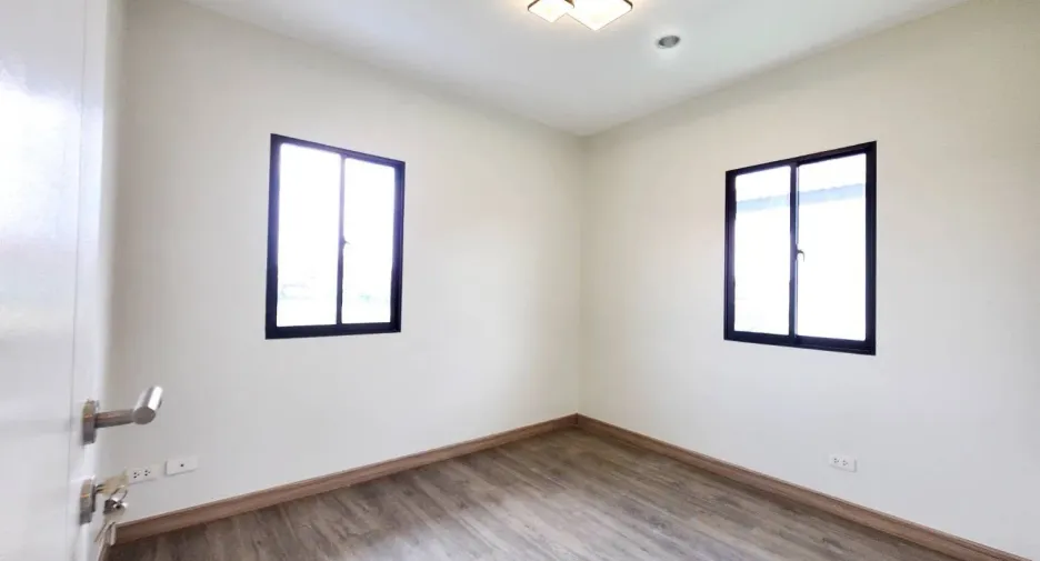 For sale 3 bedrooms house in Pak Kret, Nonthaburi