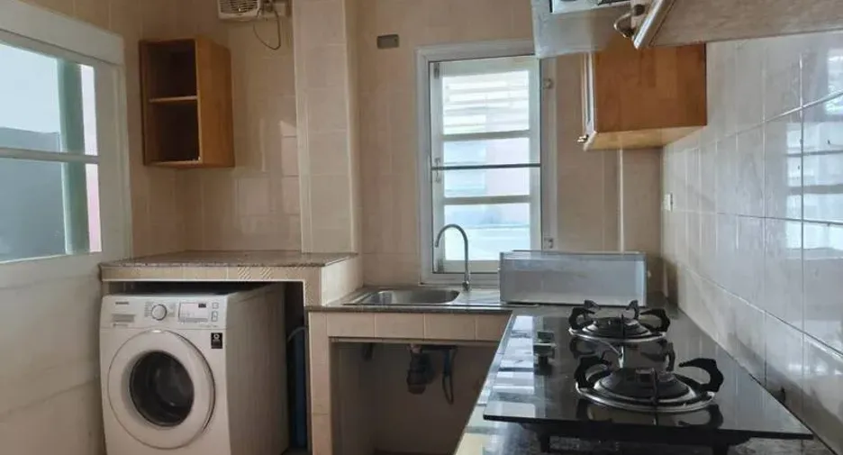 Casa en alquiler de 3 habitaciones en Thanyaburi, Pathum Thani