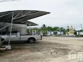 Casa en venta de estudio en Krathum Baen, Samut Sakhon