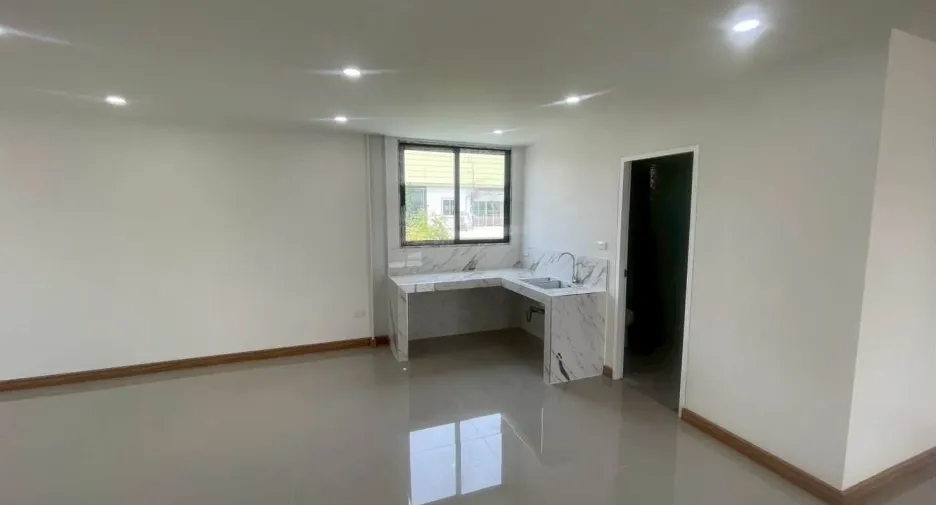 For rent スタジオ house in Mueang Nonthaburi, Nonthaburi