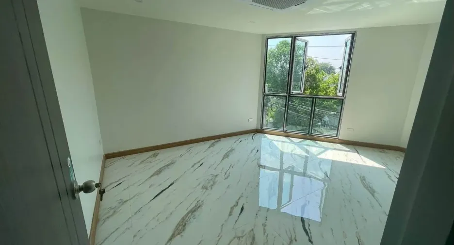 For rent スタジオ house in Mueang Nonthaburi, Nonthaburi