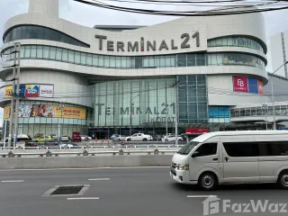 Gewerbefläche zum Kauf mit 4 Zimmer in Mueang Nakhon Ratchasima, Nakhon Ratchasima