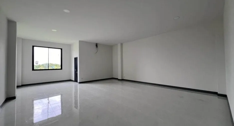 出租 公寓 独立屋 在 Nakhon Chai Si, Nakhon Pathom