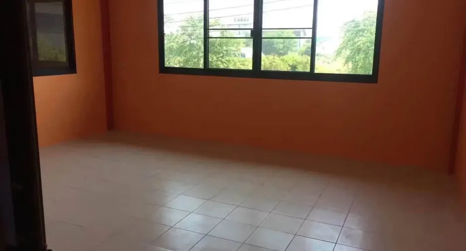 Casa en alquiler de estudio en Pak Kret, Nonthaburi