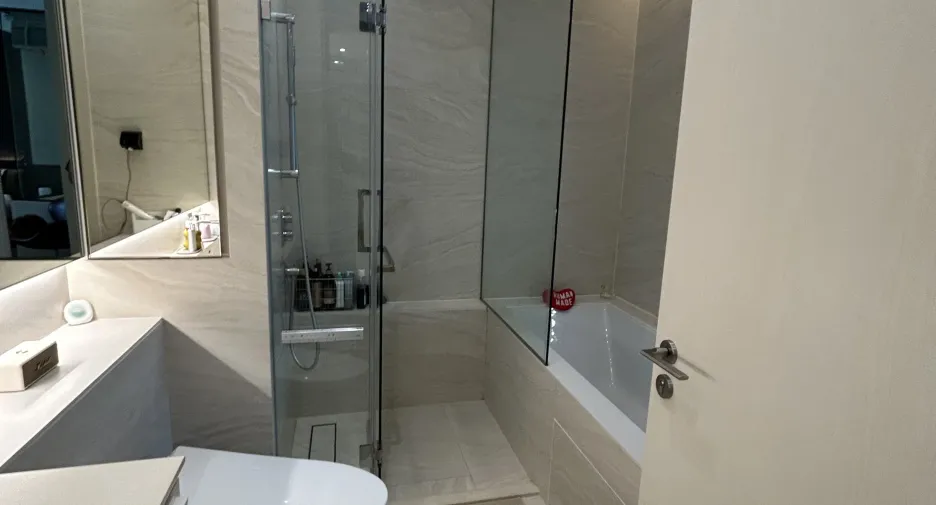 Продажа 1 кровать кондо в Кхлонг Тоеи, Бангкок