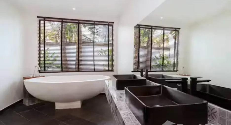 For sale 3 ベッドルーム villa in Mueang Phuket, Phuket