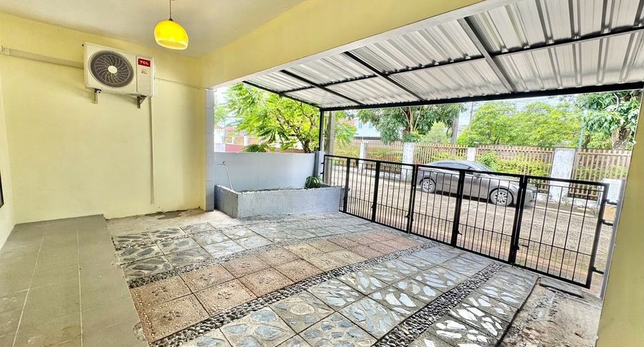 For rent 2 ベッドルーム townhouse in Mueang Phuket, Phuket