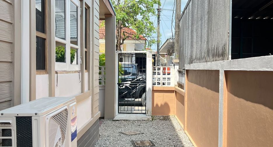 For rent 2 ベッドルーム townhouse in Mueang Phuket, Phuket
