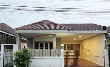 For rent 2 ベッドルーム townhouse in Mueang Phuket, Phuket