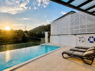 For sale そして for rent 4 ベッドルーム villa in Kathu, Phuket
