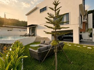 For sale そして for rent 4 ベッドルーム villa in Kathu, Phuket