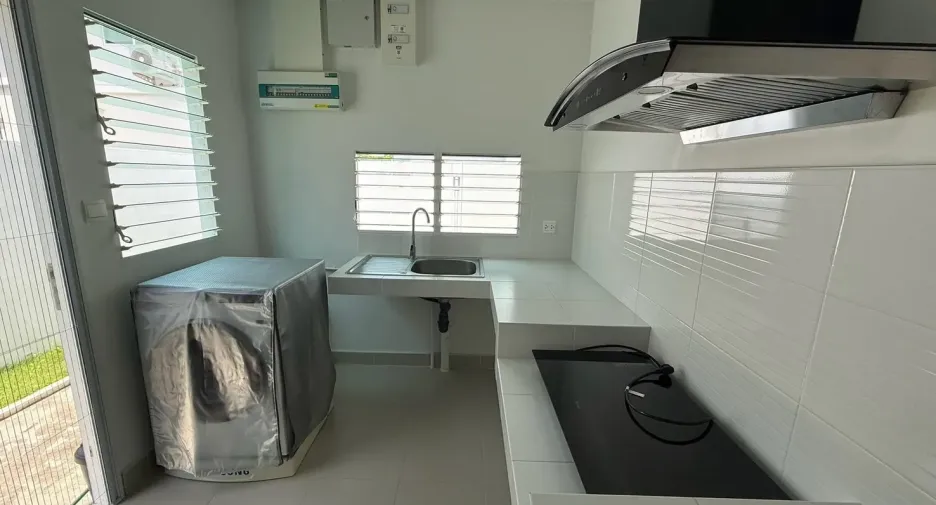 Haus zur Miete mit 3 Zimmer in Bang Phli, Samut Prakan