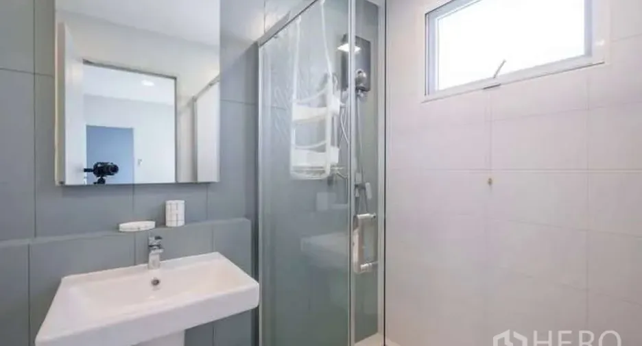 Haus zur Miete mit 2 Zimmer in Prawet, Bangkok