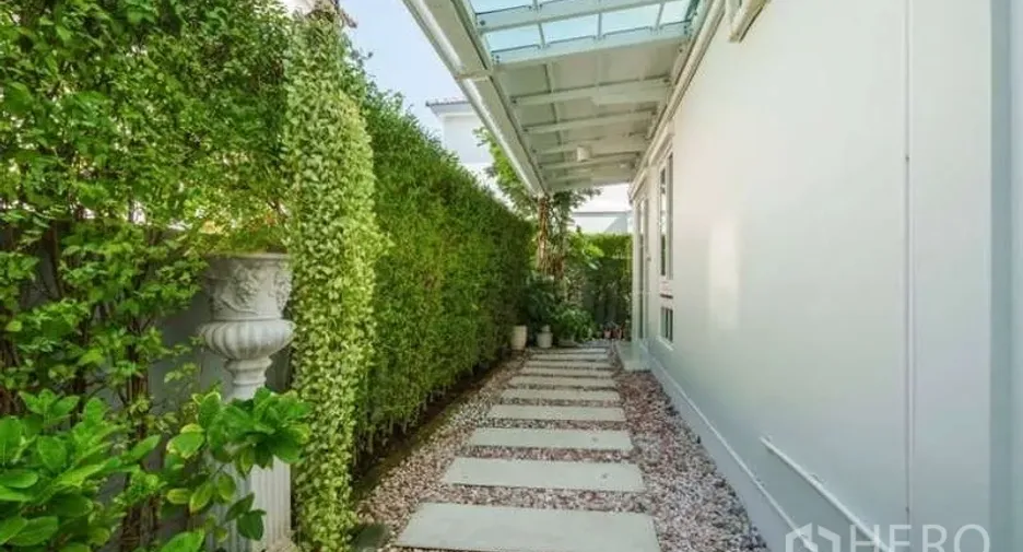 Haus zur Miete mit 2 Zimmer in Prawet, Bangkok