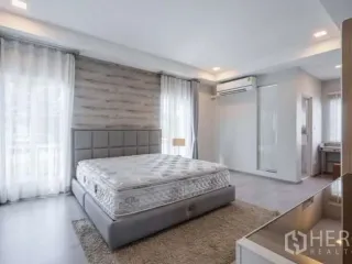 Haus zur Miete mit 2 Zimmer in Prawet, Bangkok